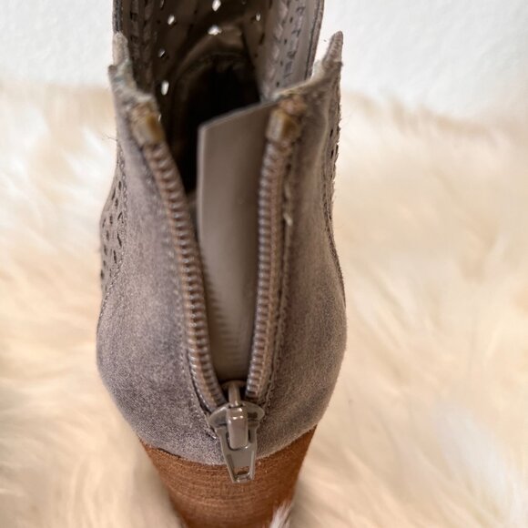 Carlos Santana "Libbie" Peep Toe Block Heel Botties Zip Back 7.5 - Picture 9 of 10